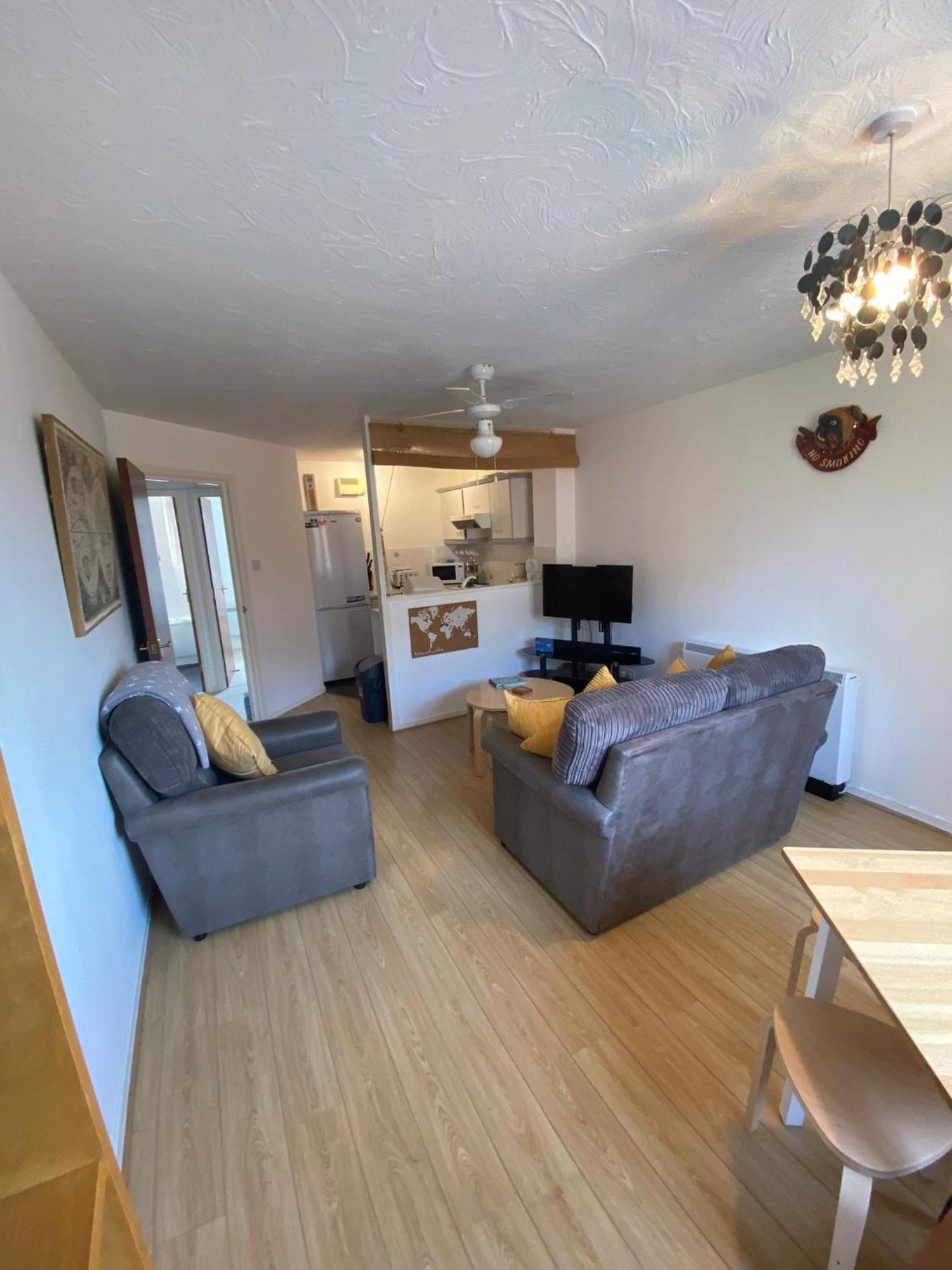 Cardiff Bay Apartment Εξωτερικό φωτογραφία